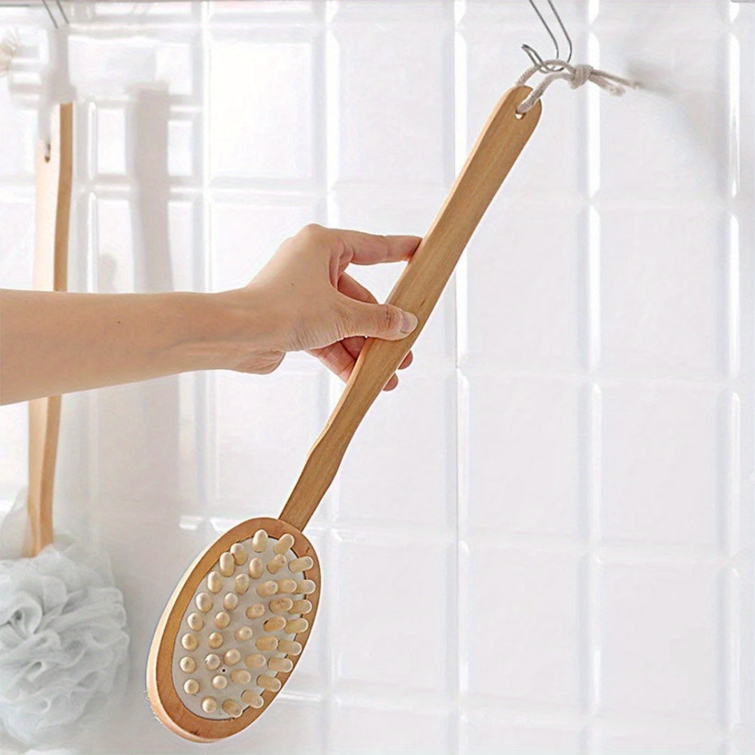 Dual-Purpose Long-Handled Wooden Back Brush for Scrubbing And Exfoliating During Showers, Also Serves As a Lotion Applicator, Ideal for Bathing.
